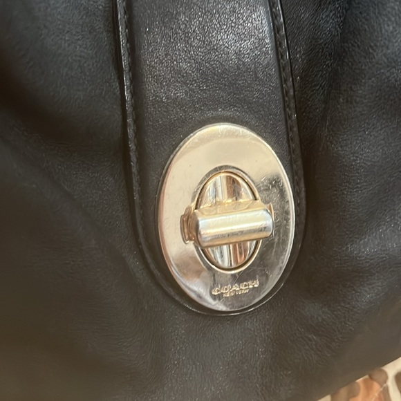 Black vintage coach purse - Picture 6 of 9